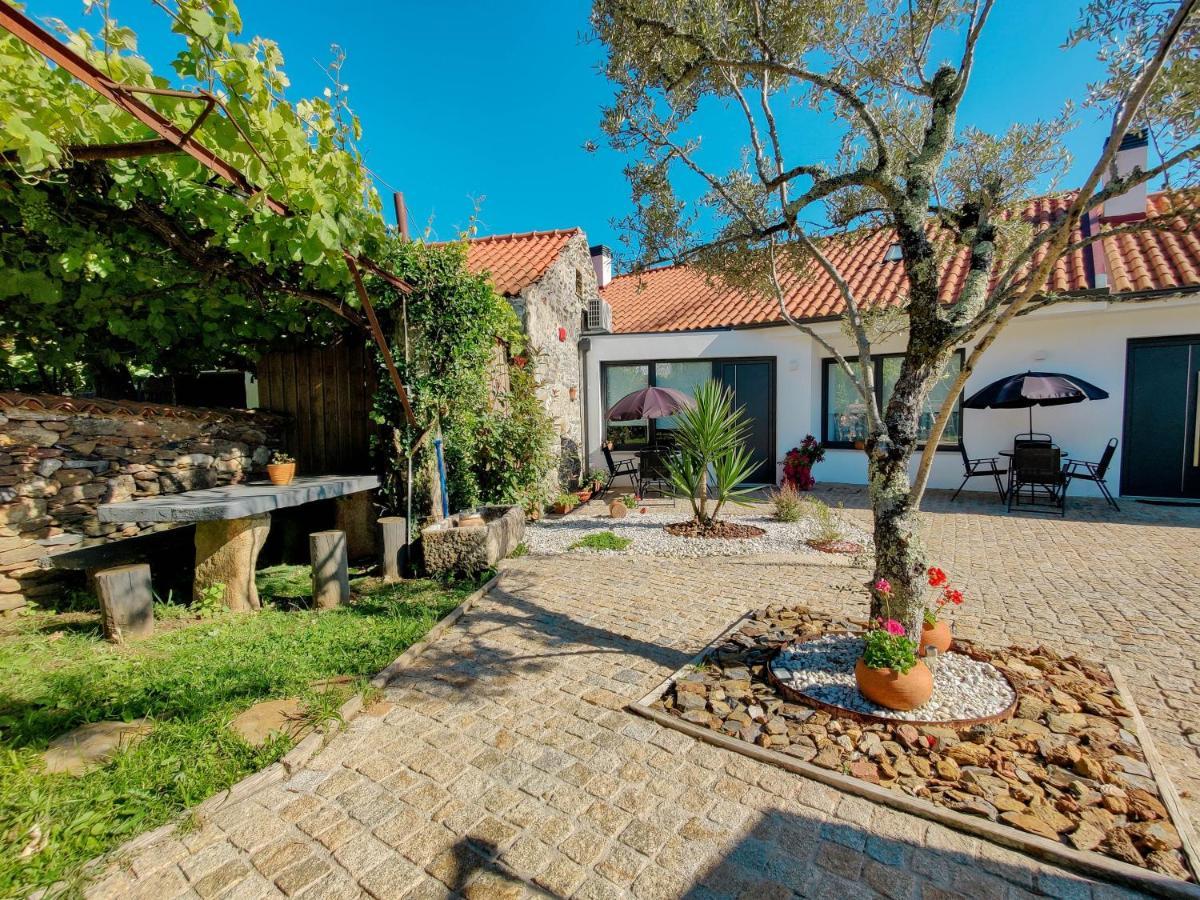 Casa Do Casal - Country House With Swimming Pool Віана-ду-Каштелу Екстер'єр фото